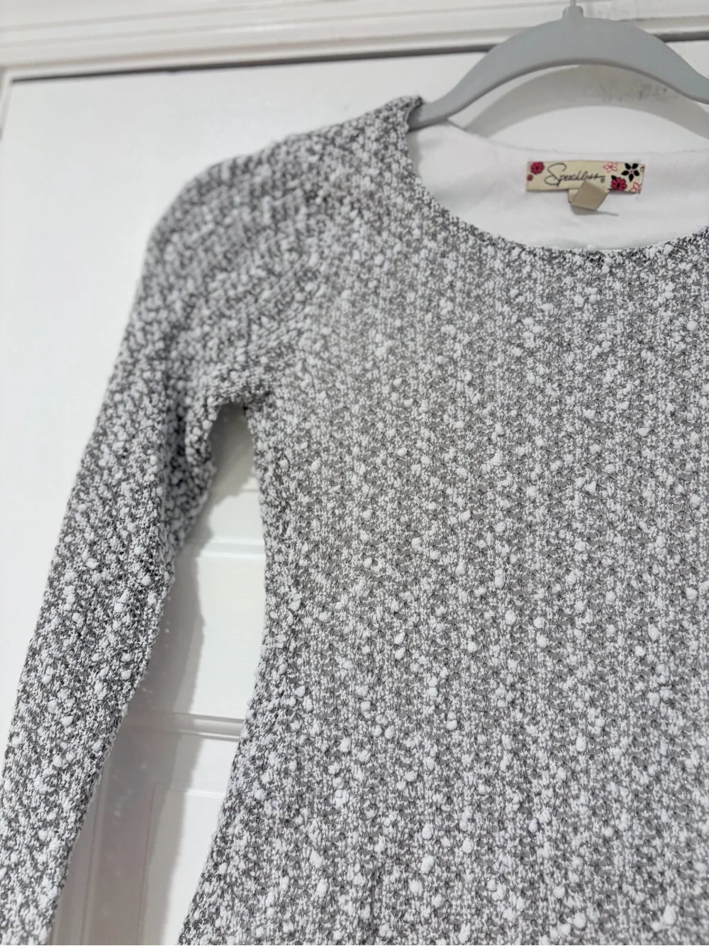 Speechless Gray Sparkle Knit Top with White Tag Detail